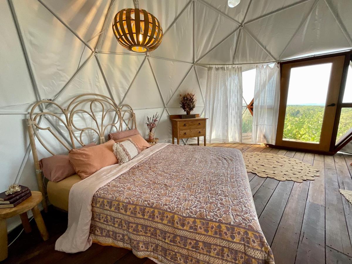 Golden Domes Hotel Cootharaba Exterior foto
